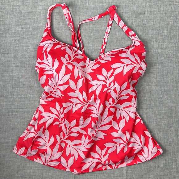 16W 18W 26W All in Motion Red & Pink Tropical Print Tankini Top Plus Size - Picture 2 of 4